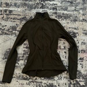 Lululemon women’s zip up size 4